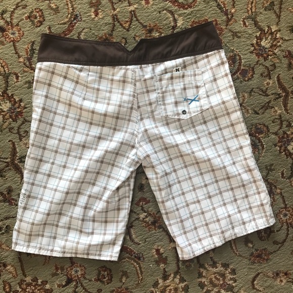 Hurley board shorts - Picture 2 of 7
